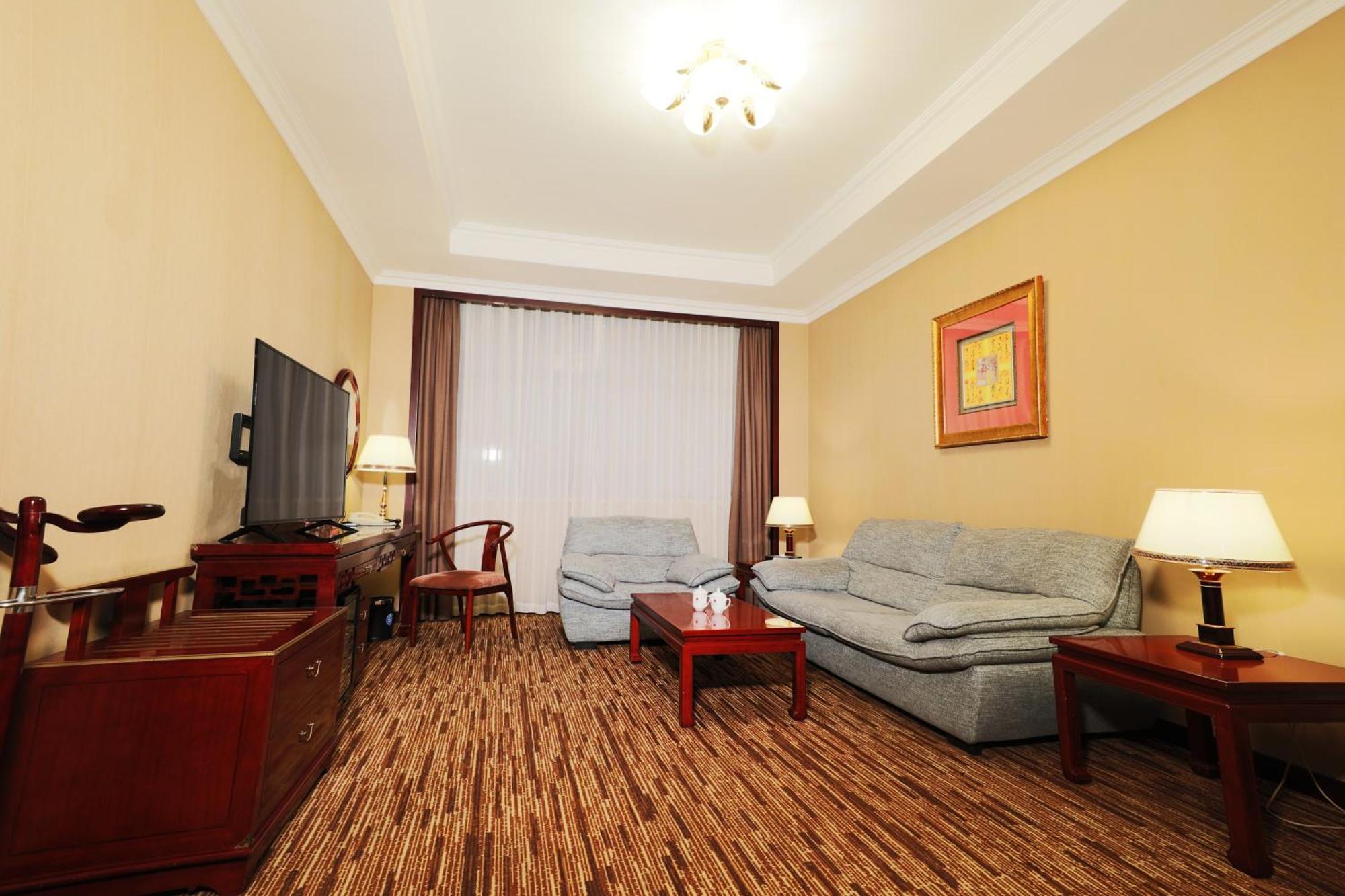 Jianguo Qianmen Beijing Hotel Exterior photo