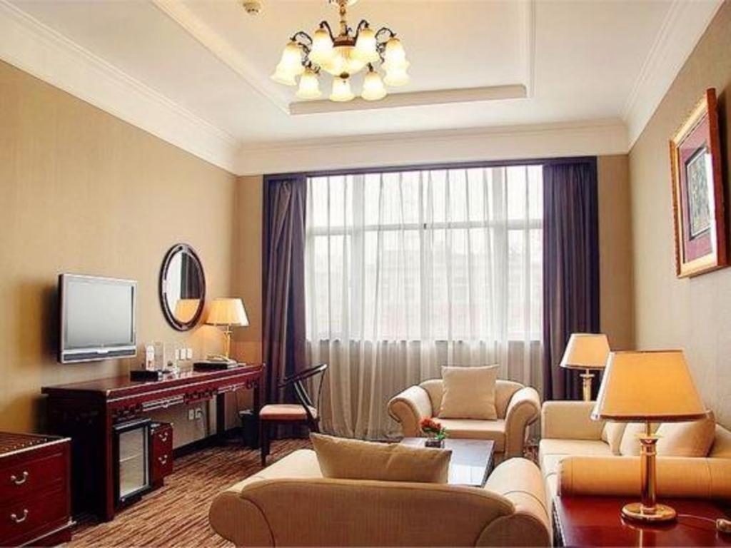 Jianguo Qianmen Beijing Hotel Exterior photo