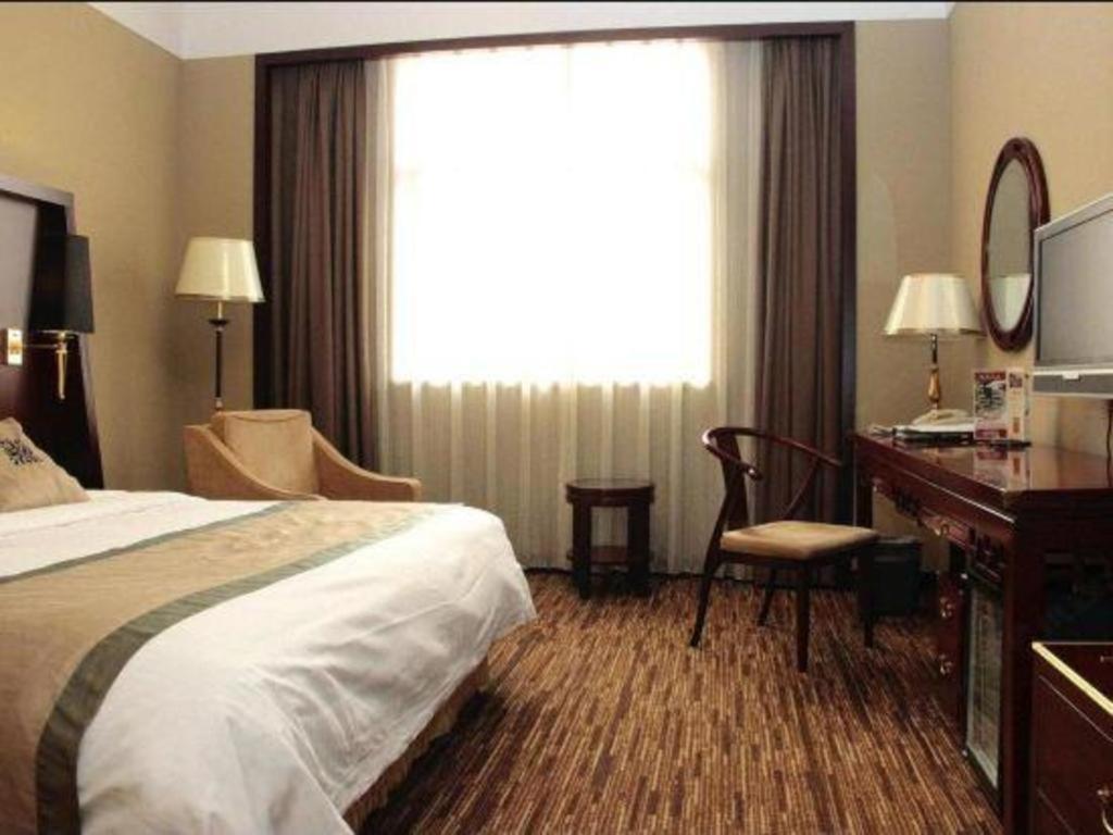 Jianguo Qianmen Beijing Hotel Exterior photo